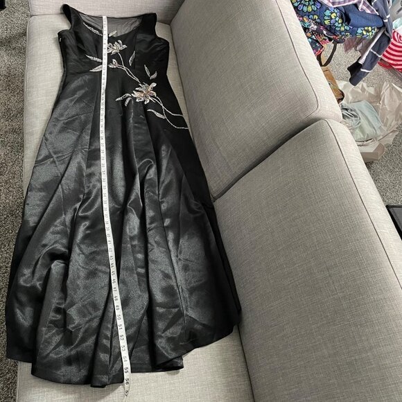 Vintage Together Black Satin Sequined Floral Embroidered Dress Women's Size 6 - Picture 9 of 9